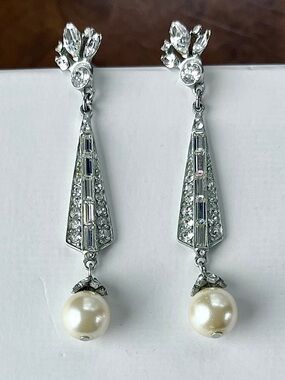Ben-Amun Silver Crystal Spire Drop Earrings w/ Ivory Pearl